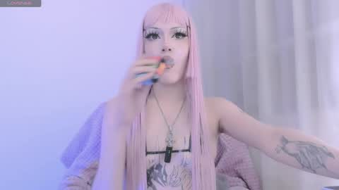 Violett online show from 04.18.26