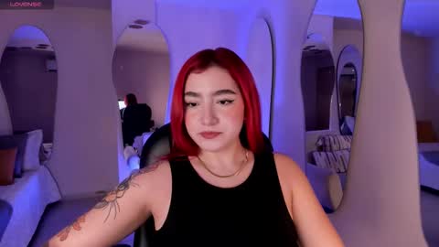 Violett Castel online show from 09.30.25
