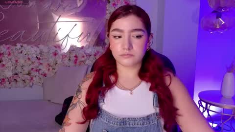 Violett Castel online show from 02.15.26