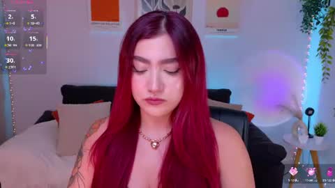 Snapshot of violettcastel chatting on 07.05.26 Violett Castel online show from 07.05.26