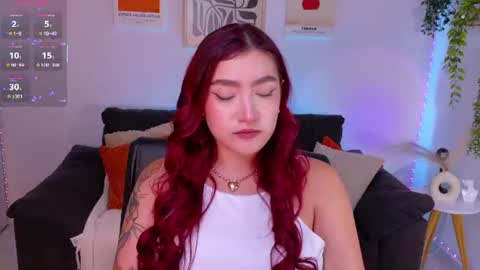 Snapshot of violettcastel chatting on 07.16.26 Violett Castel online show from 07.16.26