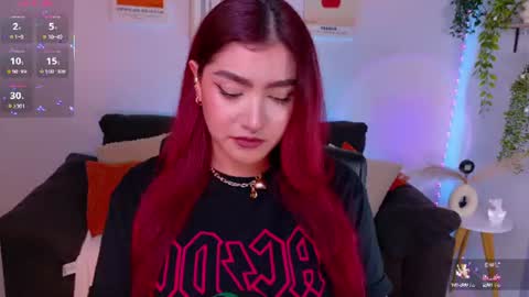 Snapshot of violettcastel chatting on 07.29.26 Violett Castel online show from 07.29.26