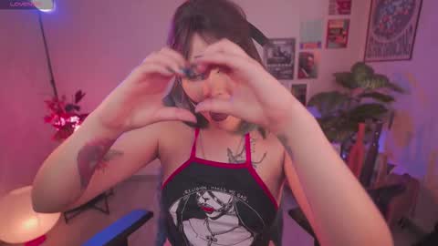 JULIE UWU online show from 03.01.26