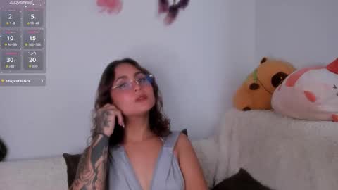 Violette  online show from 01.31.26