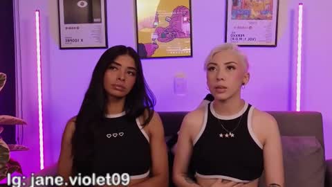 Violet online show from 02.10.26