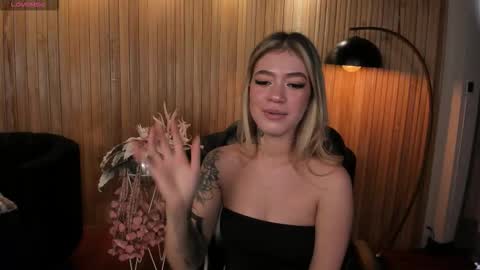 Violett  online show from 11.10.25