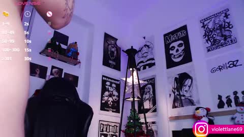 Snapshot of violettlane chatting on 12.13.24 Violeta online show from 12.13.24