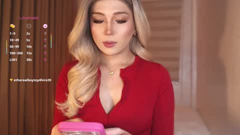 Snapshot of violetversacexx chatting on 11.28.25 Best Of Both Worlds online show from 11.28.25