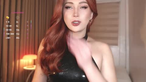 Snapshot of violetversacexx chatting on 12.21.25 Best Of Both Worlds online show from 12.21.25