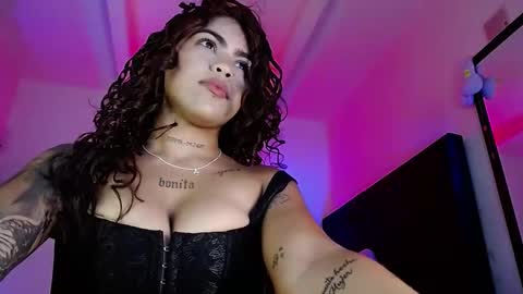 Snapshot of violetwitch05 chatting on 02.20.25 Violet online show from 02.20.25