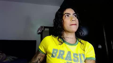 Snapshot of violetwitch05 chatting on 10.23.25 Violet online show from 10.23.25