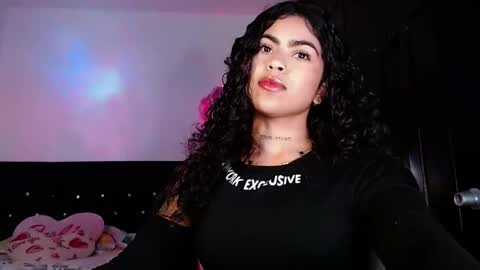 Snapshot of violetwitch05 chatting on 03.05.26 Violet online show from 03.05.26