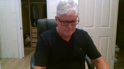 Snapshot of viper654321 chatting on 03.31.26 viper654321 online show from 03.31.26