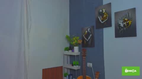 Snapshot of viper_rr chatting on 10.20.25 viper_rr online show from 10.20.25