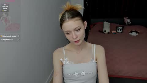 viraglow online show from 11.25.25