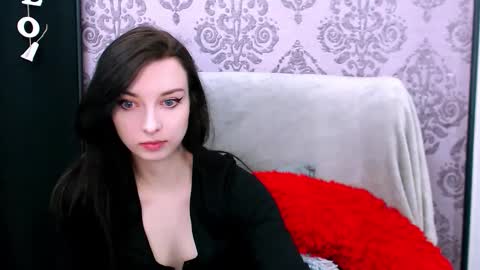 VirginLuna online show from 03.31.26