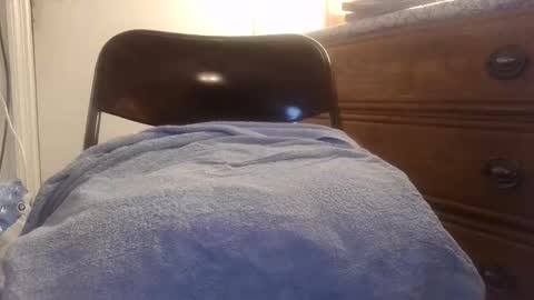 Latin Romantic online show from 04.28.26