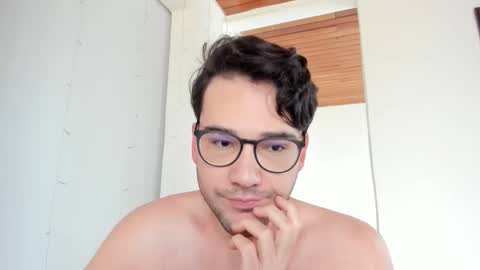 Vito Ferrer online show from 01.19.26