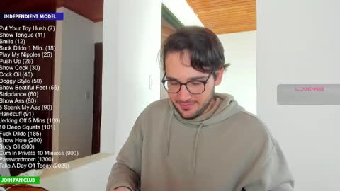 Snapshot of vito_ferrero chatting on 06.08.26 Vito Ferrer online show from 06.08.26