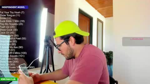 Snapshot of vito_ferrero chatting on 06.10.26 Vito Ferrer online show from 06.10.26