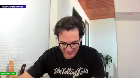 Snapshot of vito_ferrero chatting on 06.20.26 Vito Ferrer online show from 06.20.26