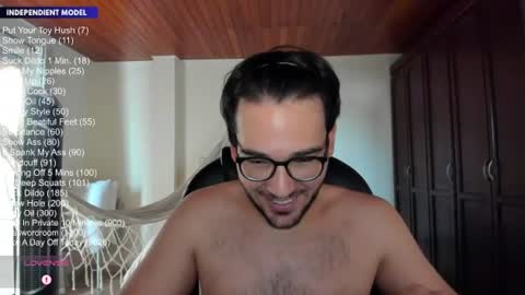 Snapshot of vito_ferrero chatting on 07.08.26 Vito Ferrer online show from 07.08.26