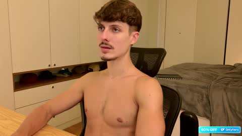 vitoraugustoxxx online show from 03.20.26