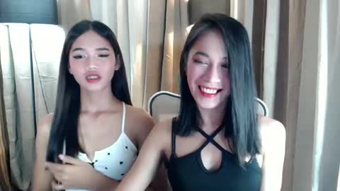Snapshot of vivahotbabessandra chatting on 04.25.26 SANDRA GOING YOU online show from 04.25.26