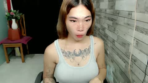 Snapshot of vivamaxgirls chatting on 01.20.25 kim online show from 01.20.25