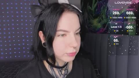 Vivi   online show from 02.13.26