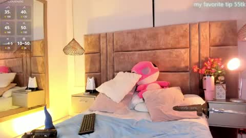 Snapshot of vivi_prinncess chatting on 05.31.26 Viviana online show from 05.31.26
