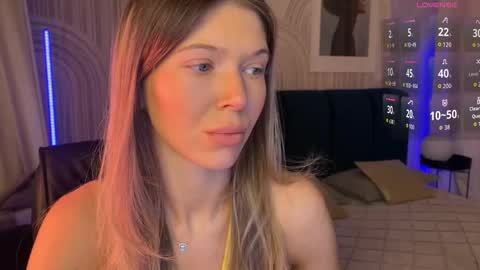 Vivian Evans online show from 02.06.26