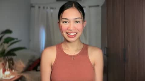 Vivian online show from 05.08.26