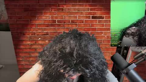 Snapshot of vivianfrost chatting on 01.15.26 VivianFrosty online show from 01.15.26