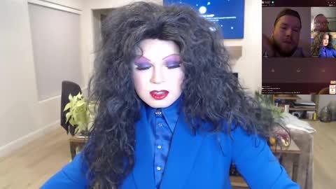 VivianFrosty online show from 04.12.26