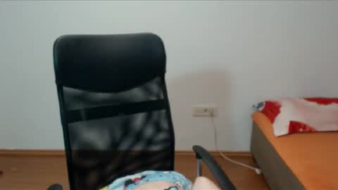 Snapshot of vivianngray chatting on 12.05.24 Vivian Gray online show from 12.05.24