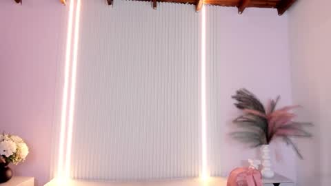 vivianowen9 online show from 02.14.26