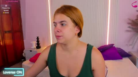 vivianowen9 online show from 05.04.26
