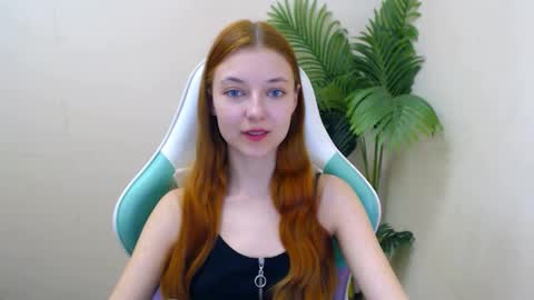 Vivien online show from 03.06.25