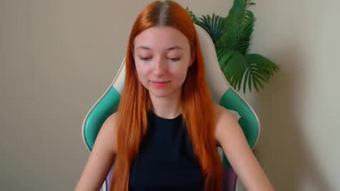 Vivien online show from 04.02.26