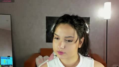 vivien_ross online show from 05.03.26