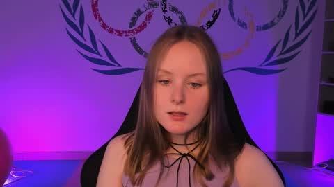 Vivien online show from 12.03.24