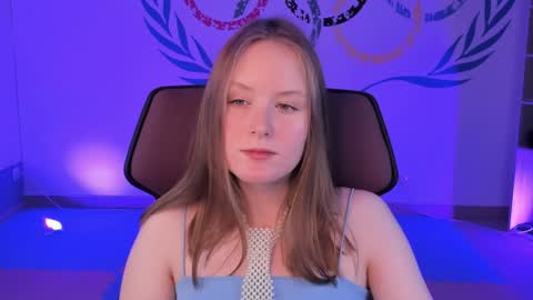 Vivien online show from 12.08.24