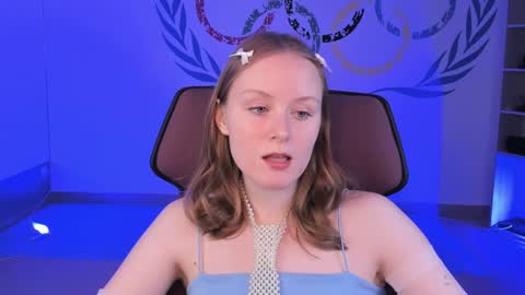 Vivien online show from 12.11.24