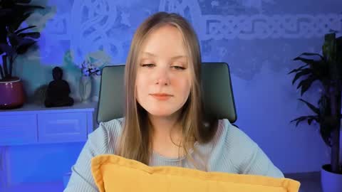 Vivien online show from 03.01.25