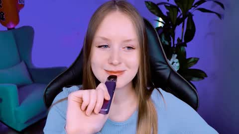 Vivien online show from 09.18.25