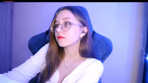 vivivivikkie online show from 03.03.26