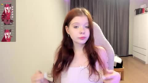 Snapshot of vivy_ chatting on 11.13.25 chatur babes online show from 11.13.25