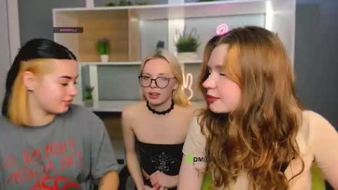 vivy_star online show from 02.27.26