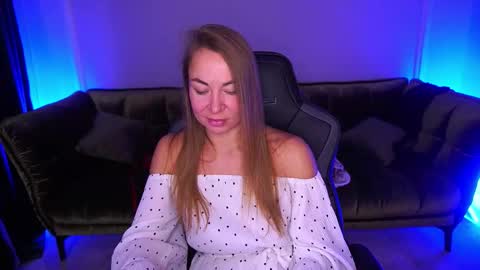 Ur Lady online show from 11.06.25